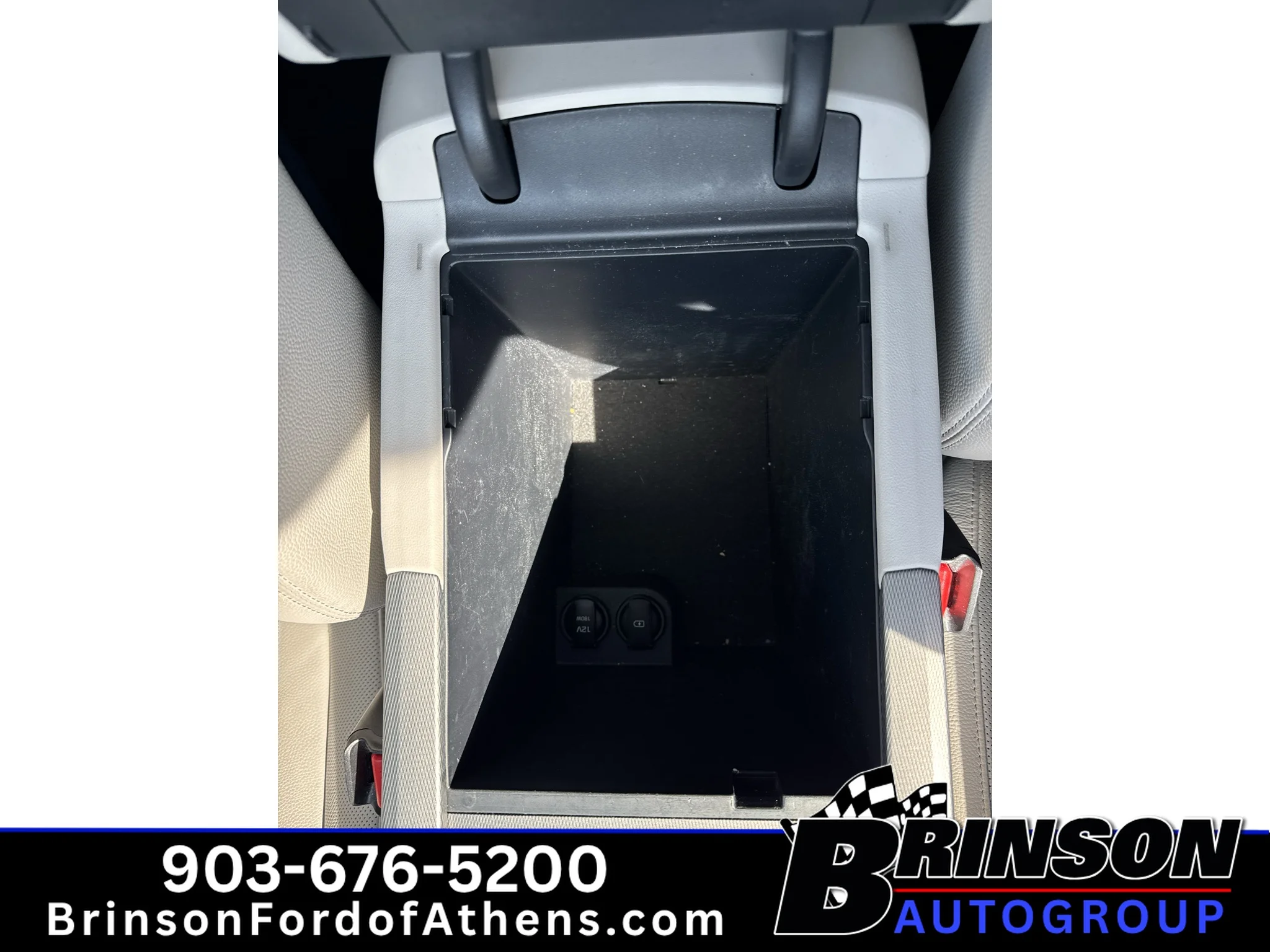 Used 2022 Abyss Black Pearl Hyundai SEL image 31