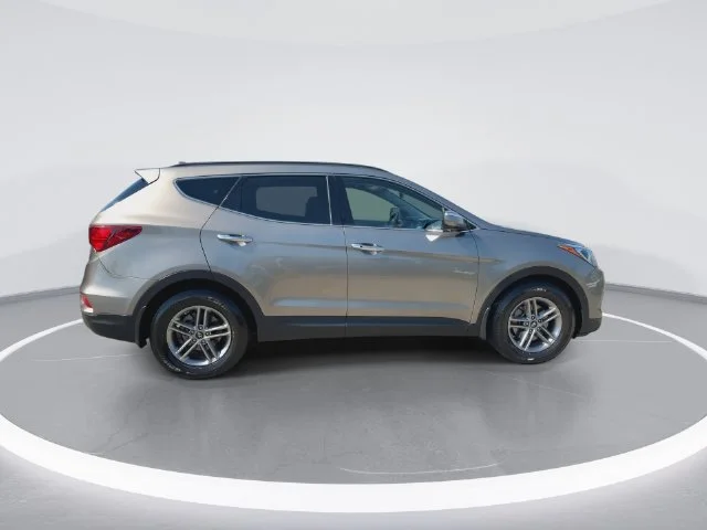 Used 2018 Gray Hyundai 2.4 Base image 9