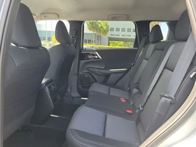 Used 2026 Silver Mitsubishi ES image 11