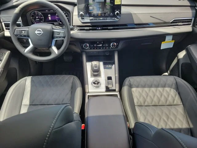 New 2026 White Nissan Platinum image 16