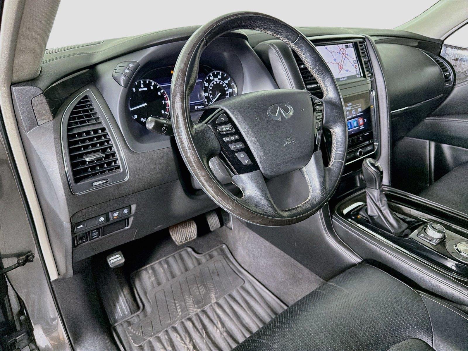 Used 2020 Liquid Platinum INFINITI LUXE image 9