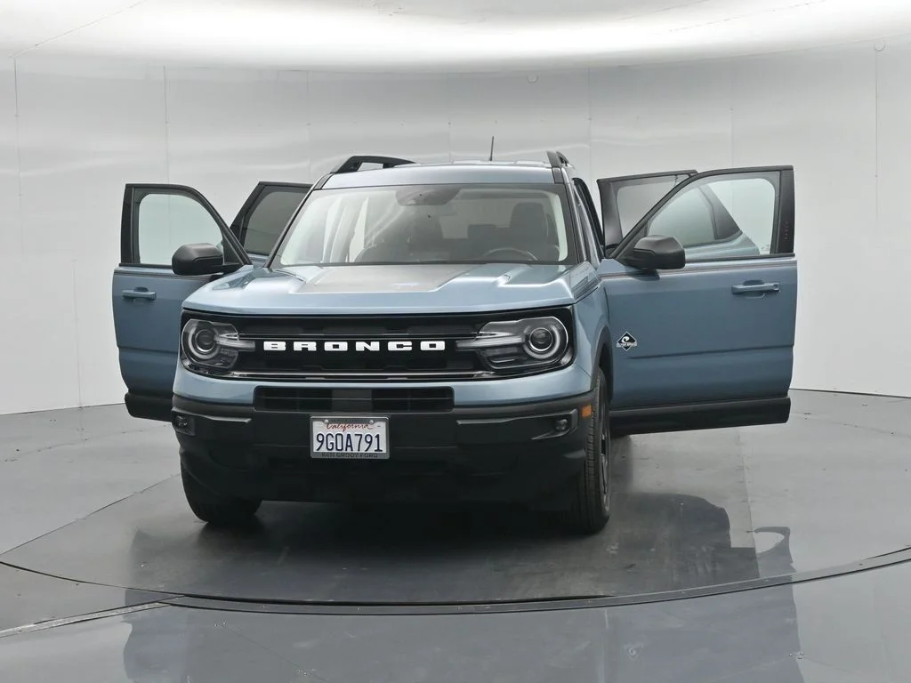 Used 2023  Ford Outer Banks image 28