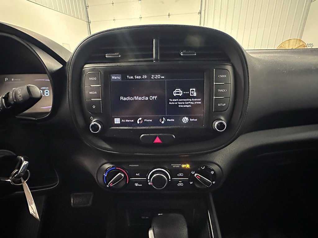 Used 2023 Gray Kia LX image 28