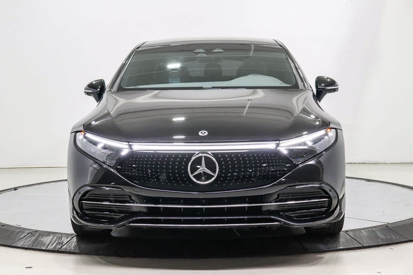 Used 2024 Mercedes-Benz EQS Base with VIN W1KCG2DB7RA047846 for sale in Los Angeles, CA