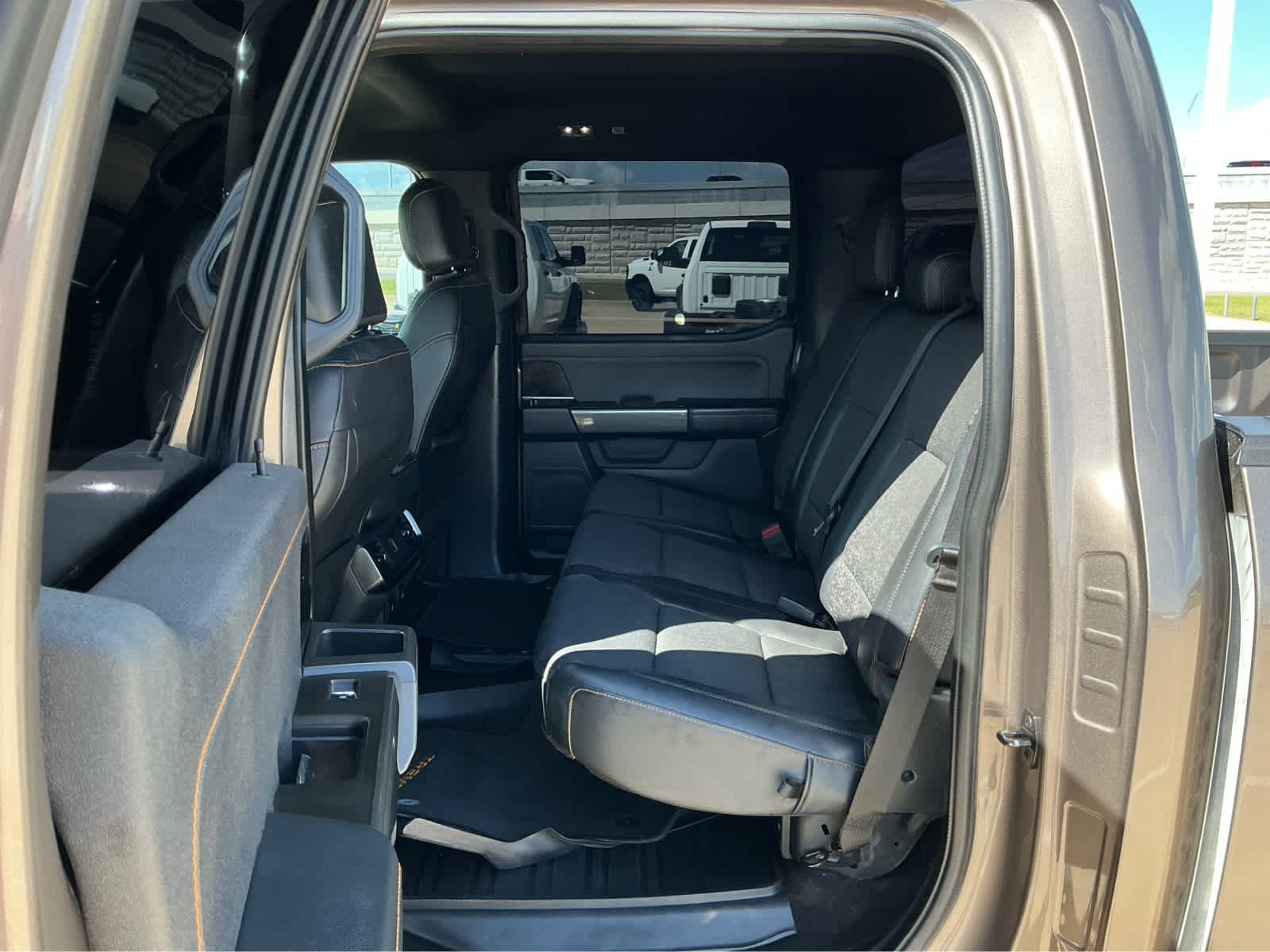 Used 2022 Stone Gray Metallic Ford Tremor image 15