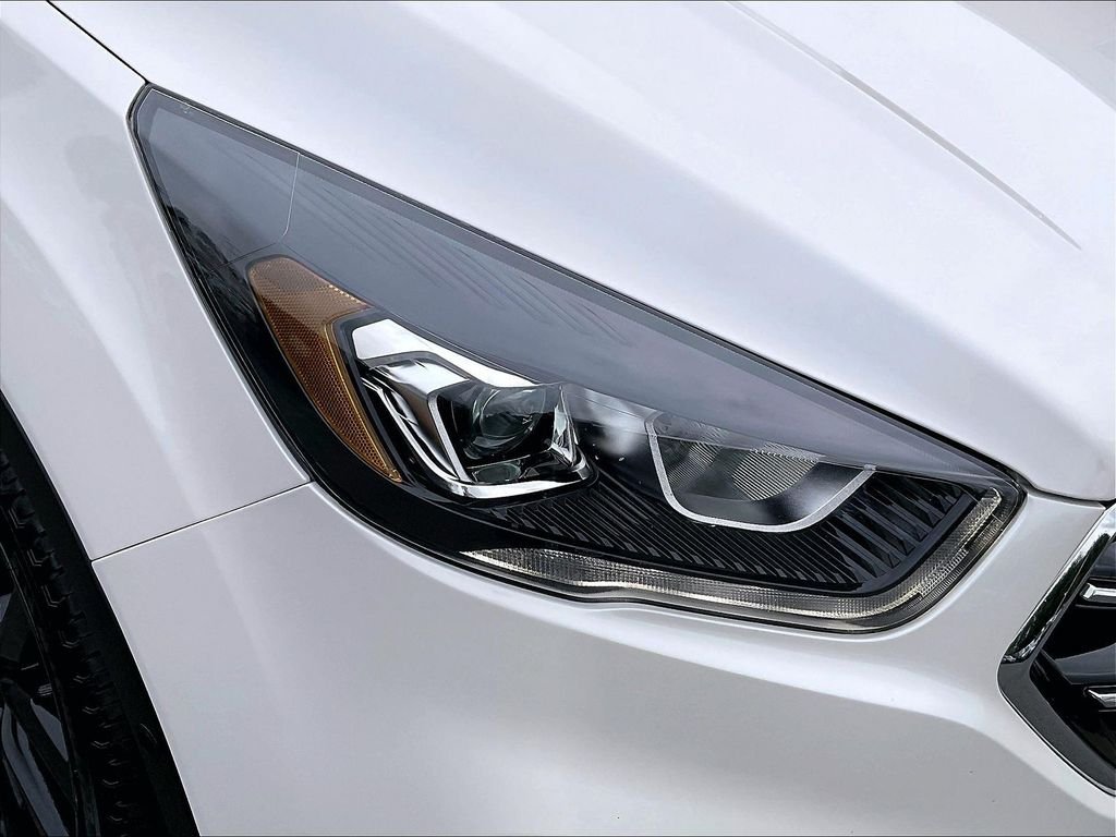 Used 2019 White Ford Titanium image 33