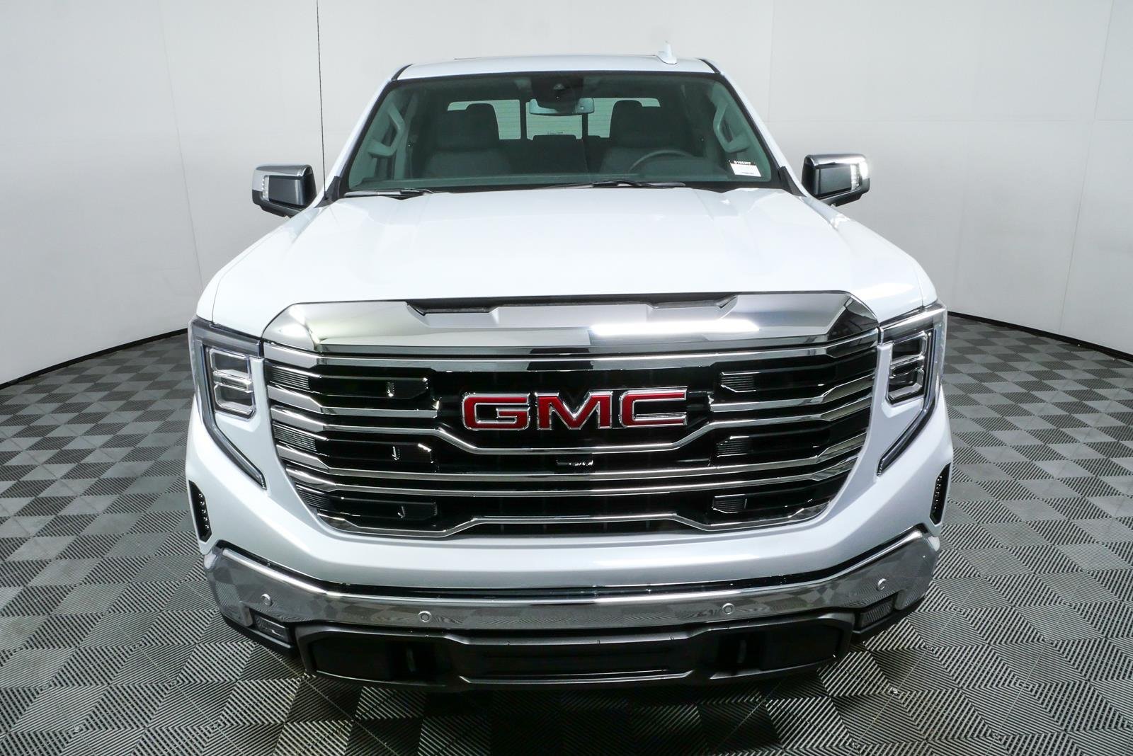 2026 GMC Sierra 1500 SLT - Photo 28