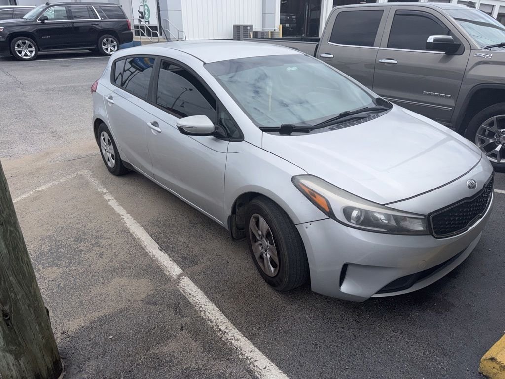Used 2017 Silver Kia LX image 2