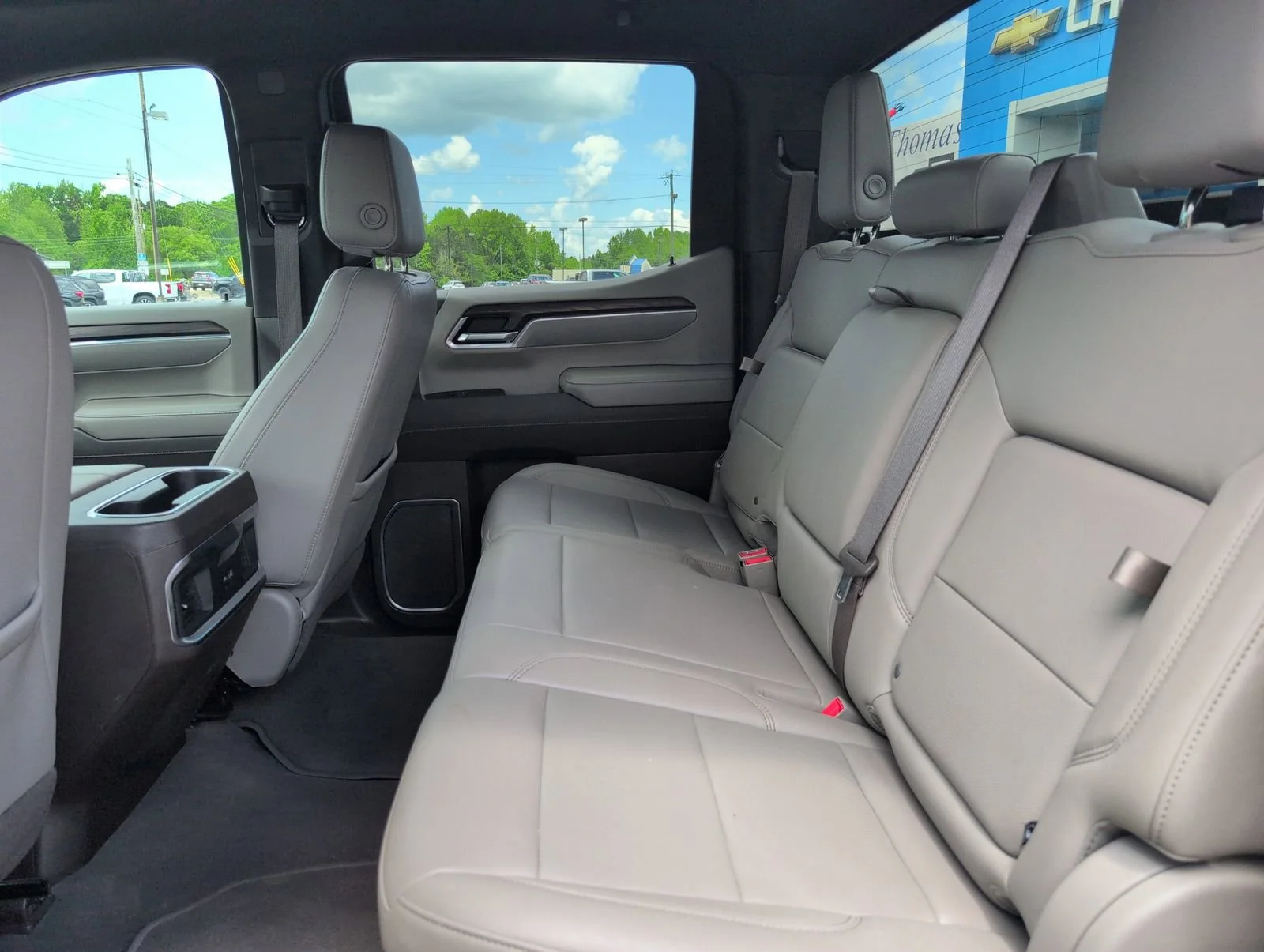 Used 2023 Titanium Rush Metallic GMC SLT image 32