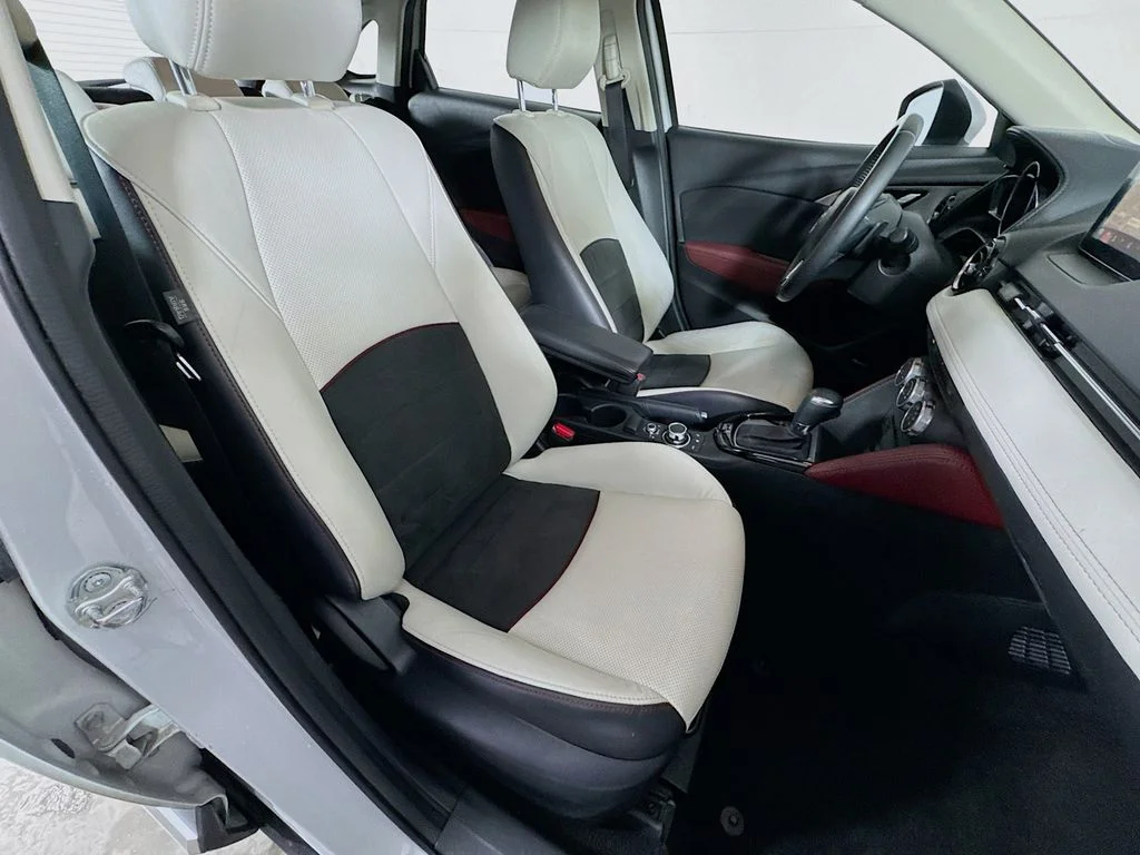 Used 2016 White Mazda Grand Touring image 35
