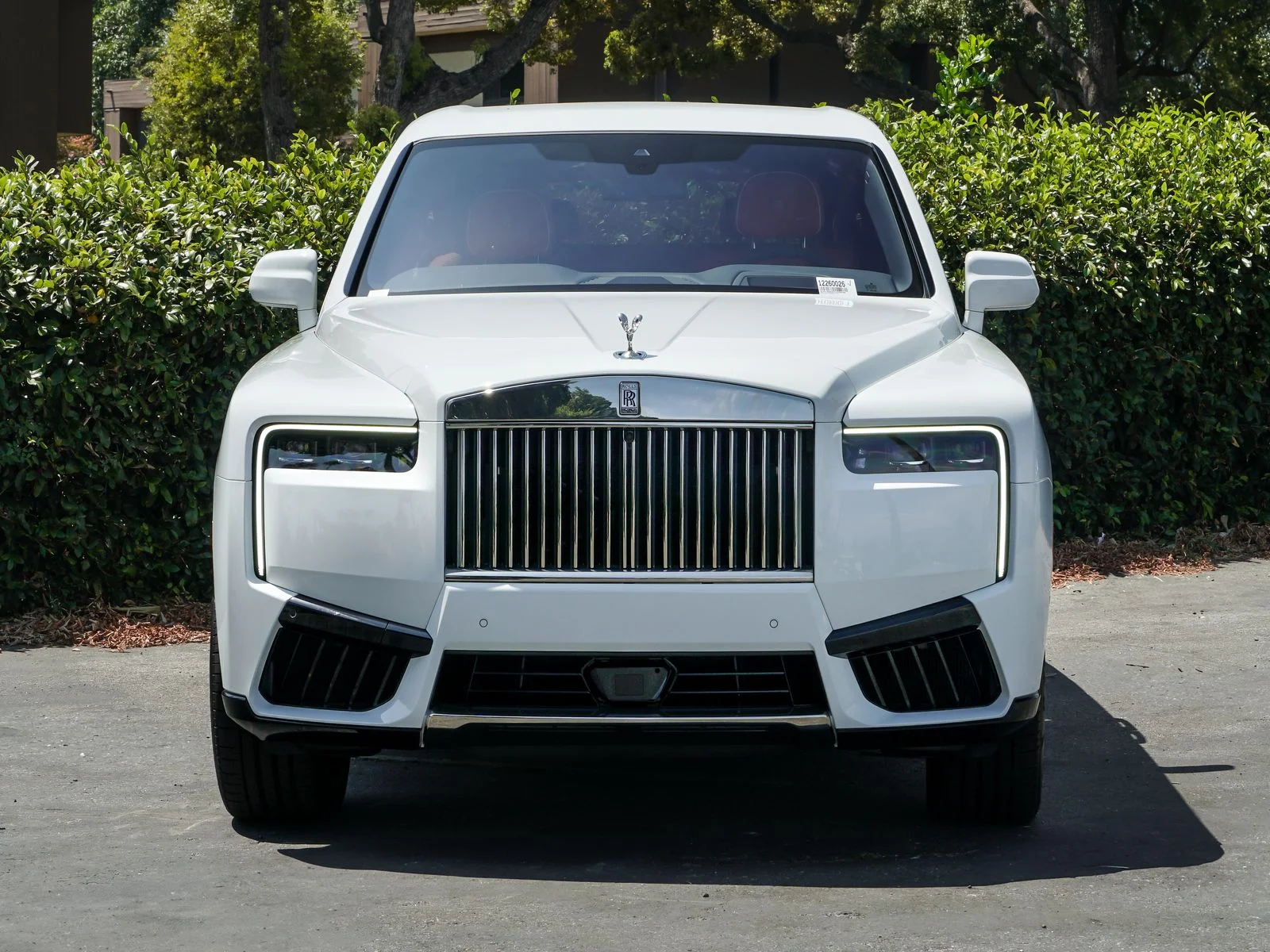 New 2026 Arctic White Rolls-Royce  image 10
