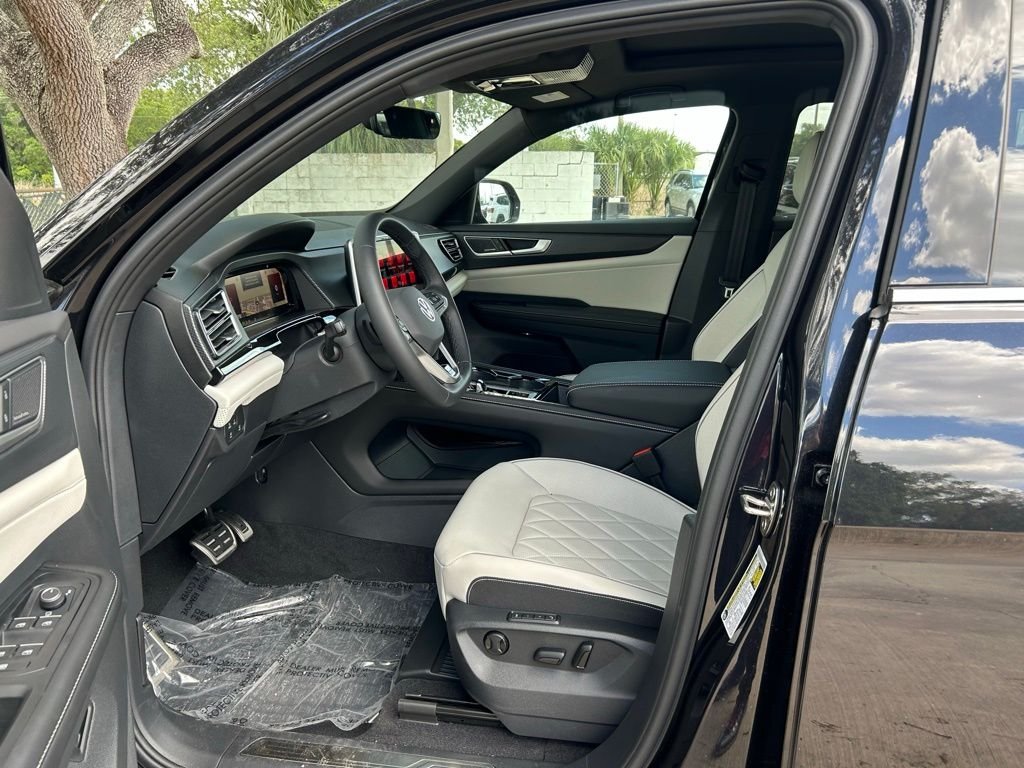 2026 Volkswagen Atlas Cross Sport SEL Premium R-LINE - Photo 15