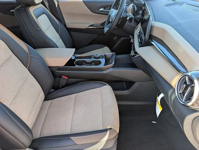 2026 Chevrolet Equinox ACTIV - Photo 12