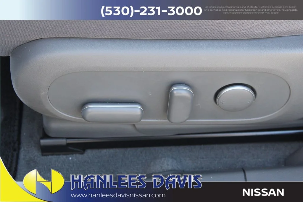 Used 2024 Gray Hyundai SEL image 14