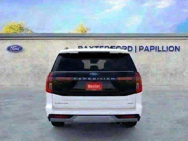 New 2025 Star White Ford Platinum image 21