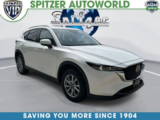 2023 Mazda CX-5 S Preferred package Auto AWD's photo