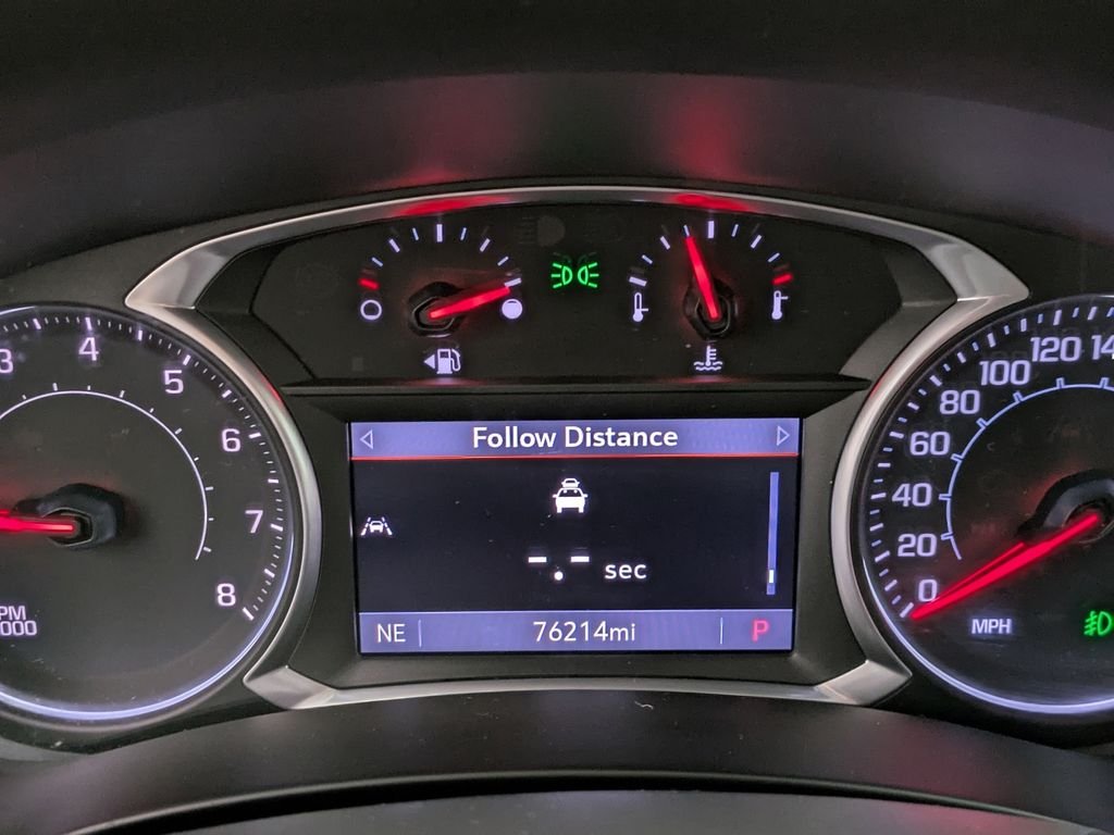 Used 2022 White GMC SLT image 13