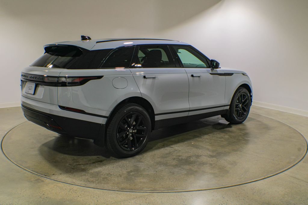 New 2026 Arroios Grey Land Rover S image 6