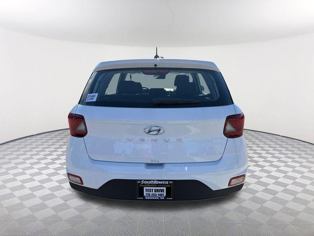 New 2026 White Hyundai SE image 6