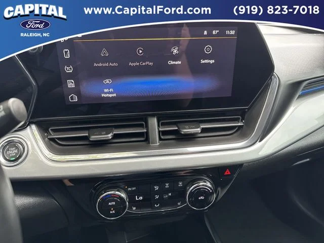 Used 2025 Gray Chevrolet LT image 26
