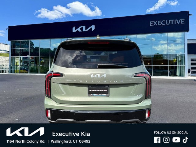 Certified Used 2024 Green Kia EX X-Line image 3