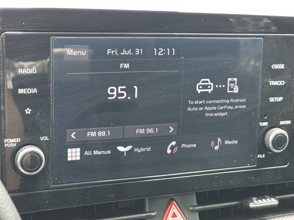 Used 2025 Black Kia LX image 27