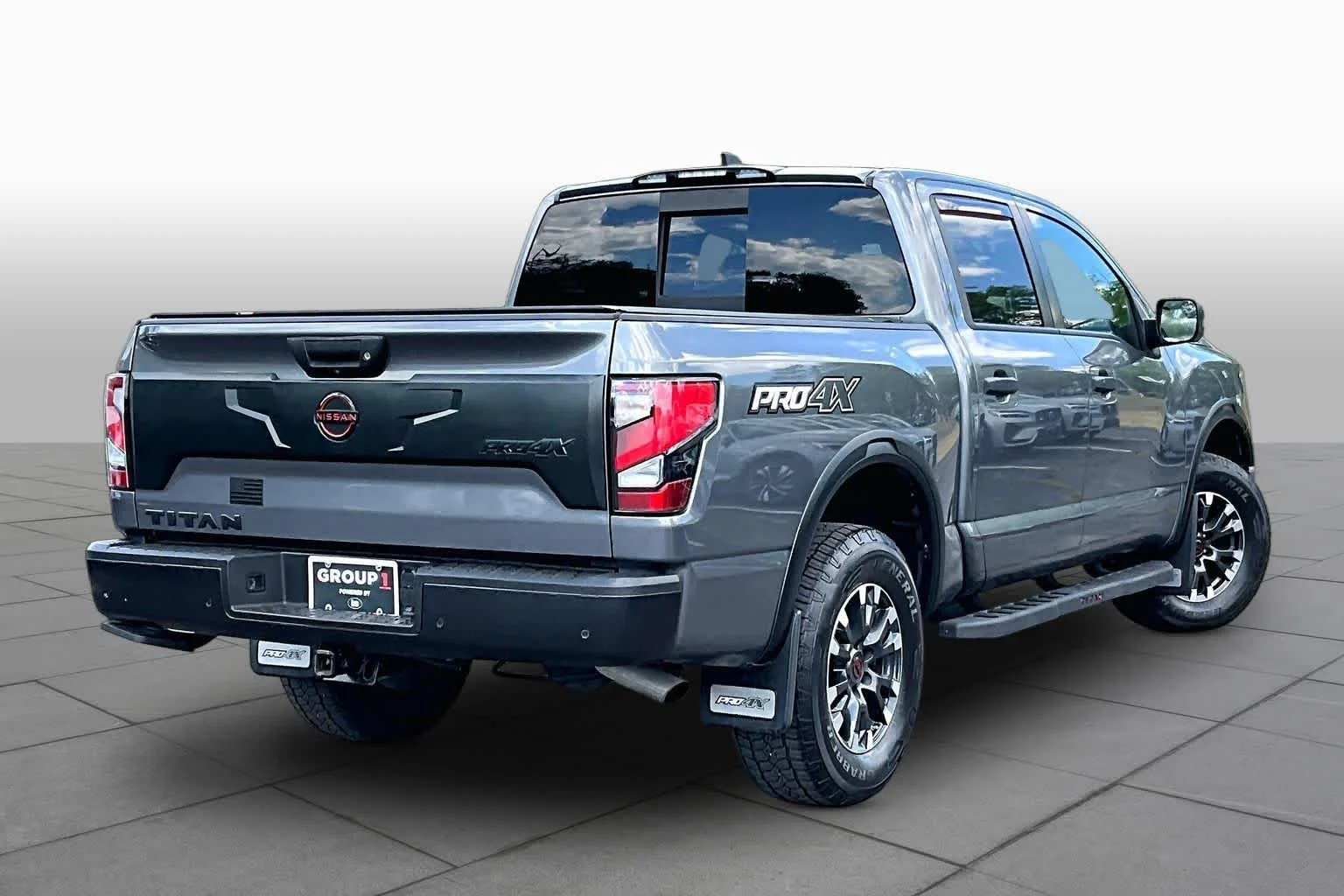 Used 2023 Gun Metallic Nissan PRO-4X image 13