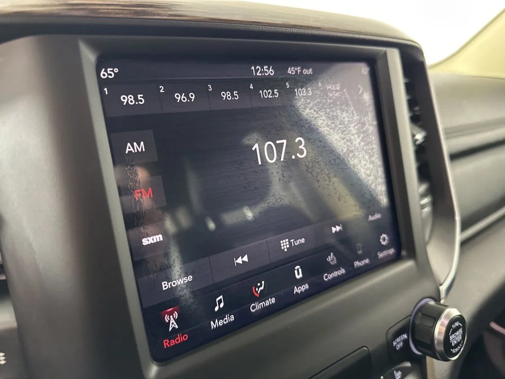 Used 2019 Black Ram Laramie image 15