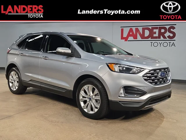 2022 Ford Edge Titanium