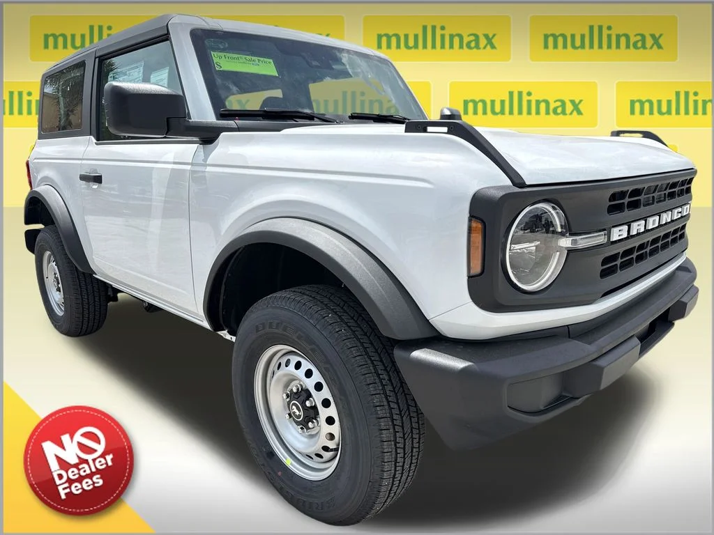 2026 Ford Bronco Base 4x4's photo