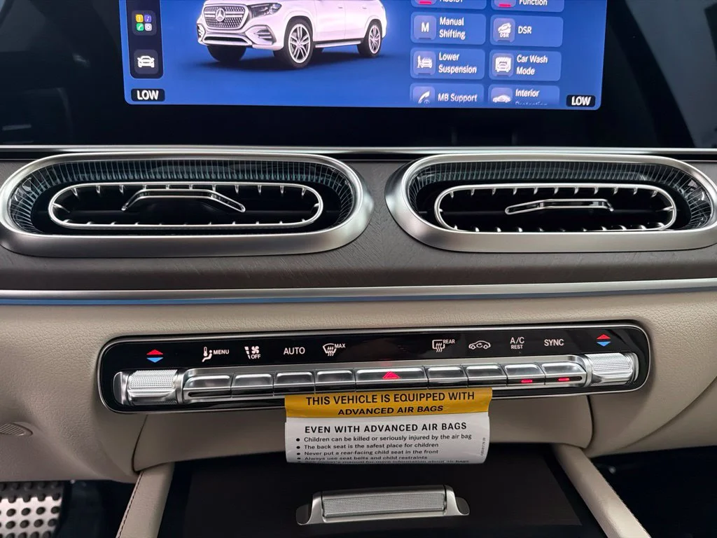 New 2027 White Mercedes-Benz GLS 450 image 20