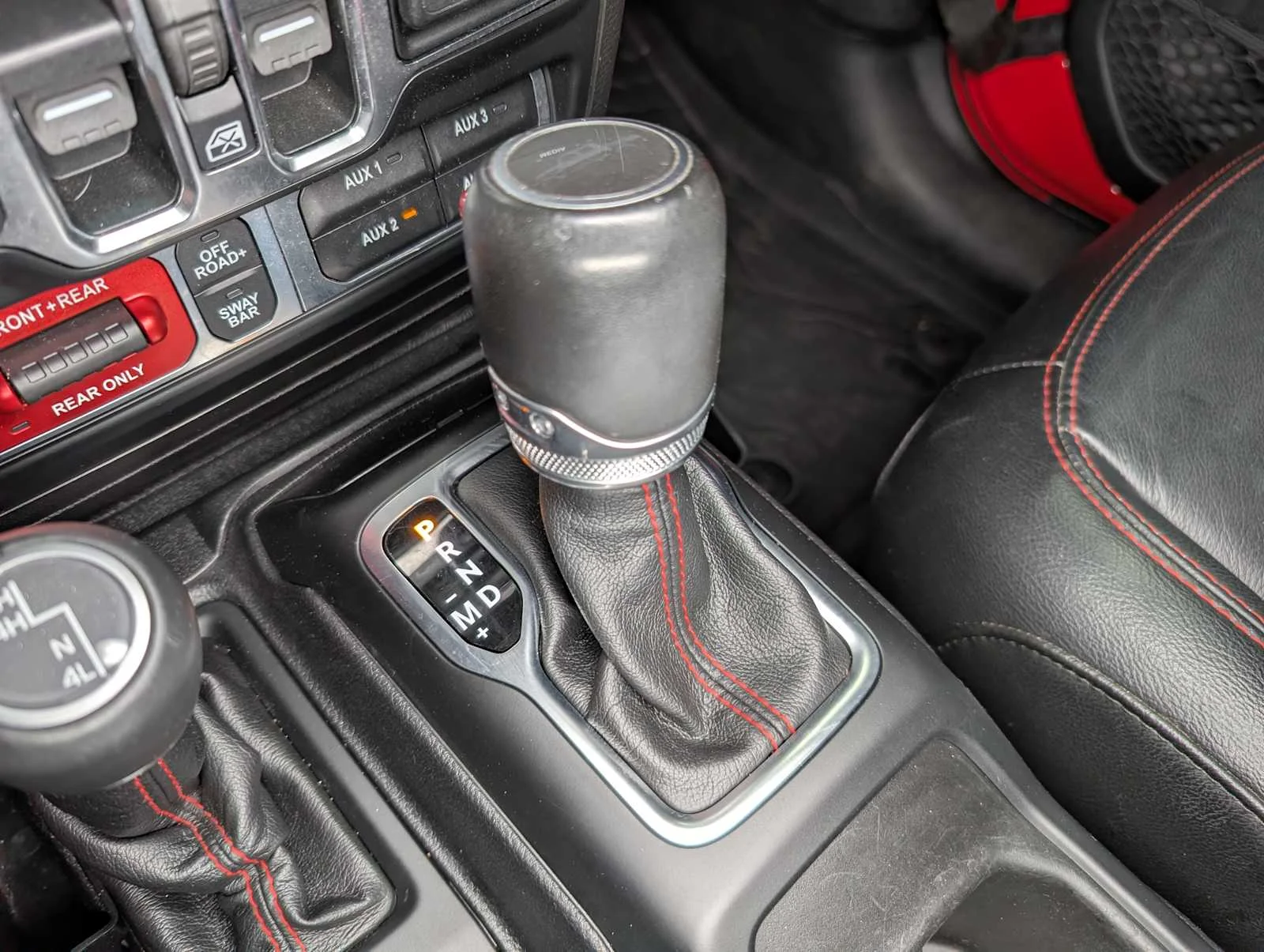 Used 2020 Firecracker Red Clearcoat Jeep Rubicon image 34