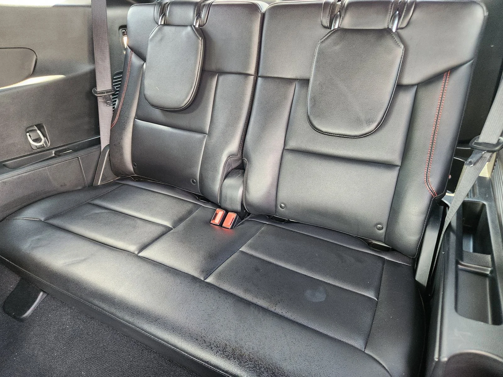 Used 2024 Silver Ford ST-Line image 30