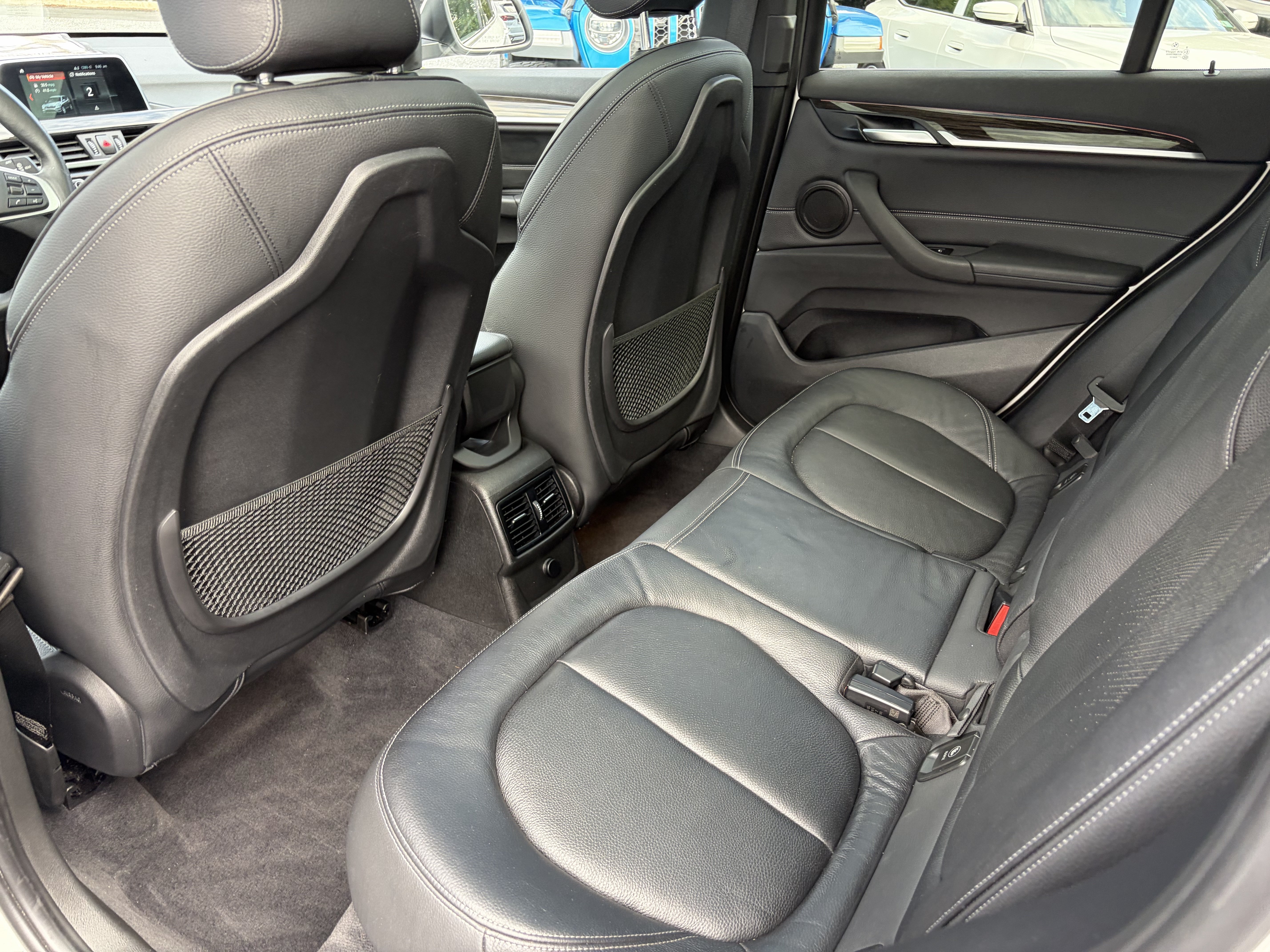 Used 2018 Alpine White BMW xDrive28i image 16