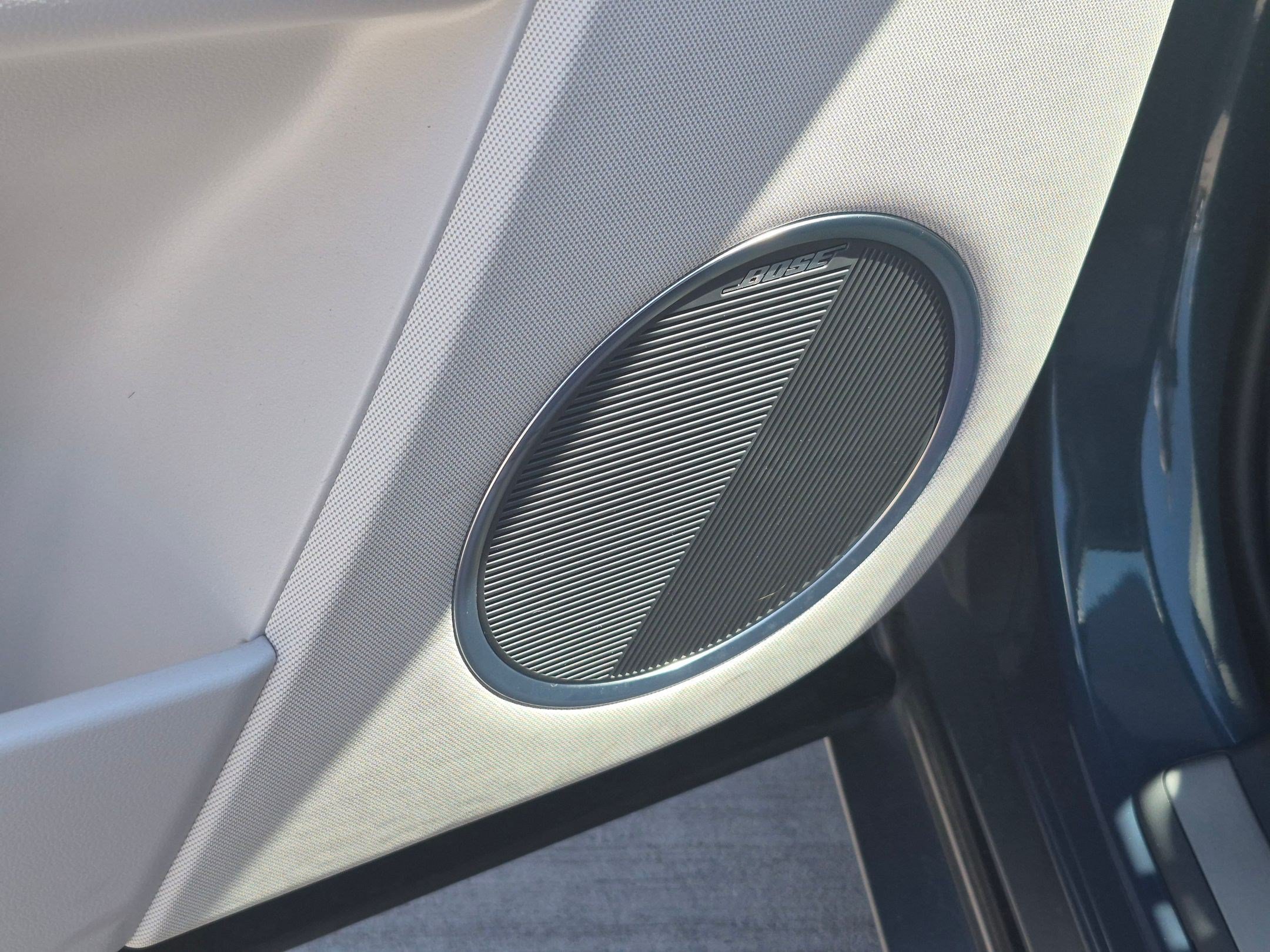 2024 Hyundai IONIQ 5 Limited - Photo 14