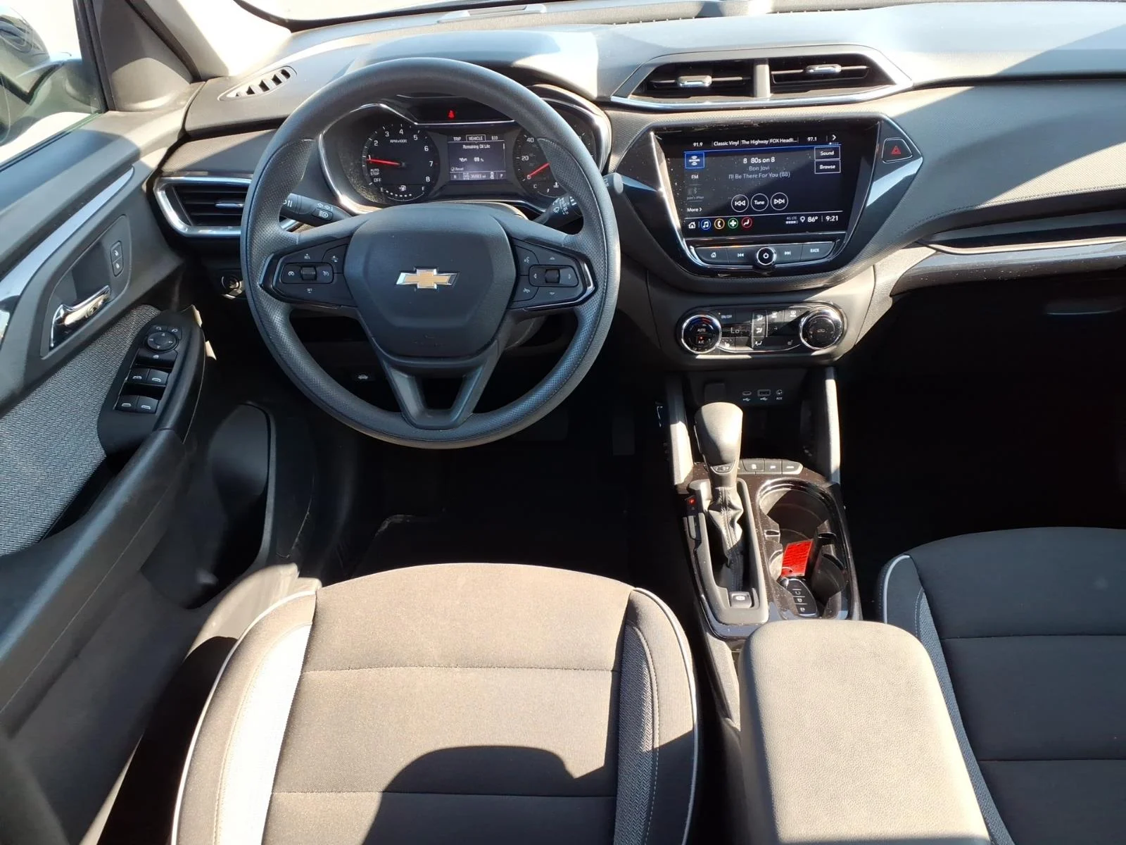 Used 2023 Mosaic Black Metallic Chevrolet LT image 3