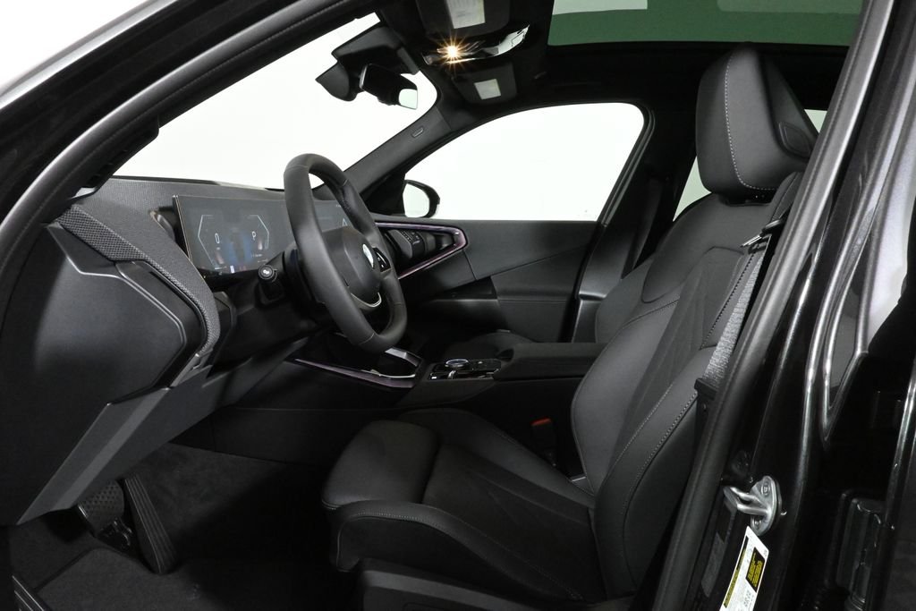 Used 2025 Gray BMW 30 xDrive image 3