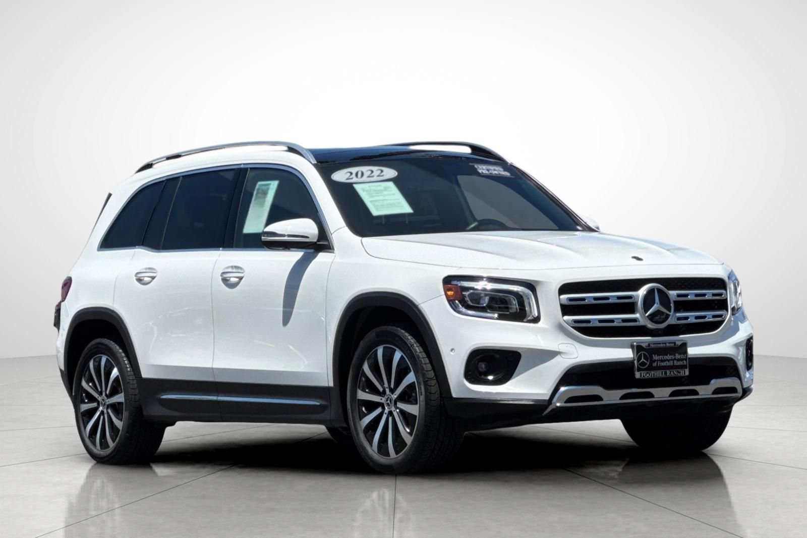 Used 2022 White Mercedes-Benz GLB 250 image 16