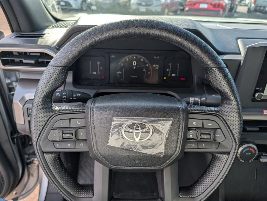 2026 Toyota Tacoma SR5 - Photo 9