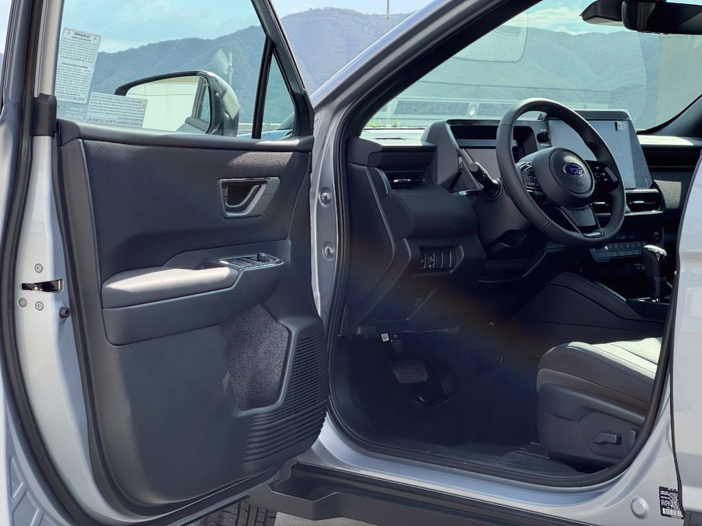New 2026 ICE SILVER METALLIC Subaru Premium image 6