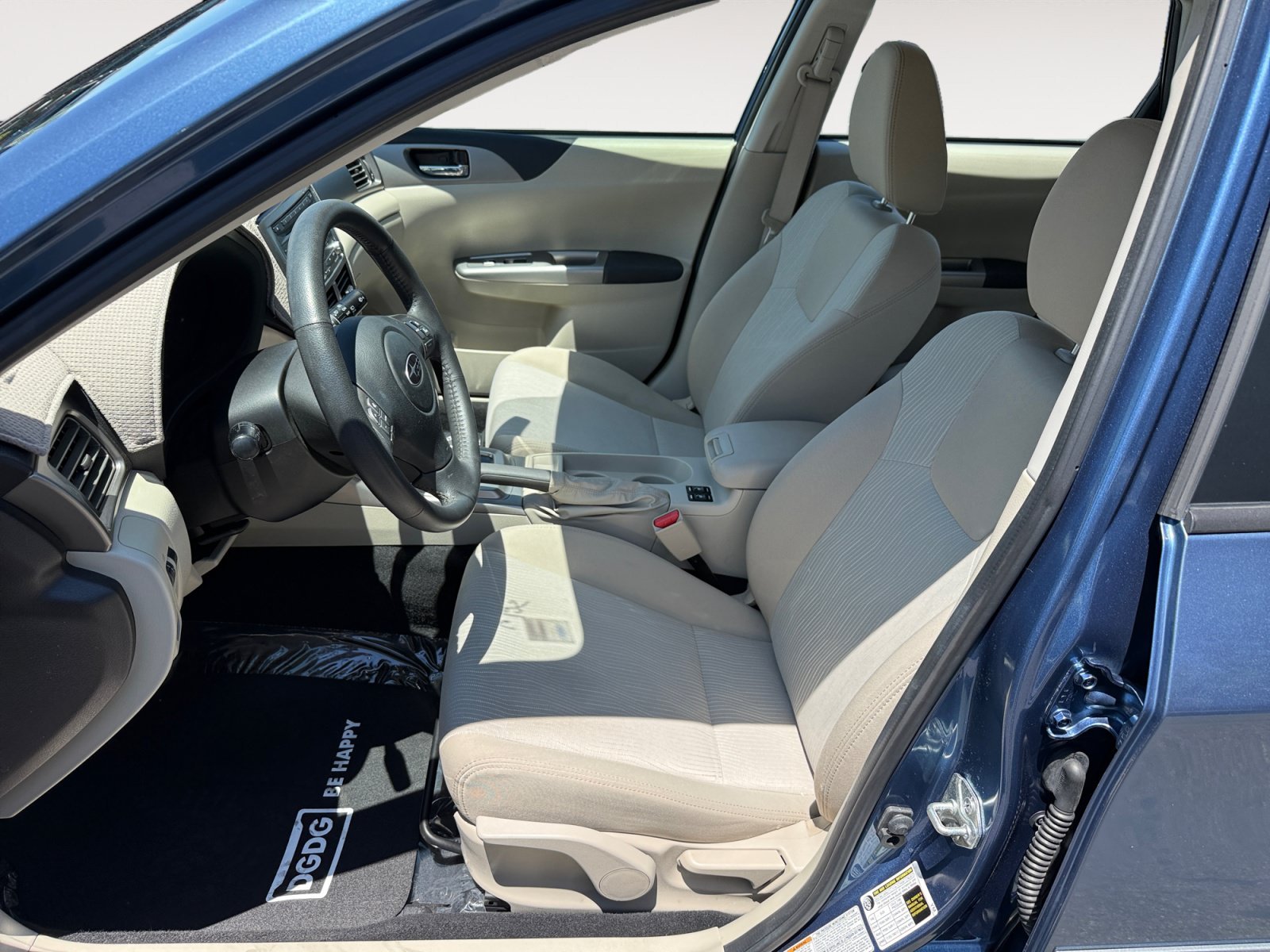 Used 2010 Steel Silver Metallic Subaru Outback Sport image 10