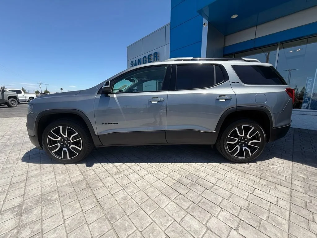 Used 2021 SATIN STEEL METALLIC GMC SLE image 7