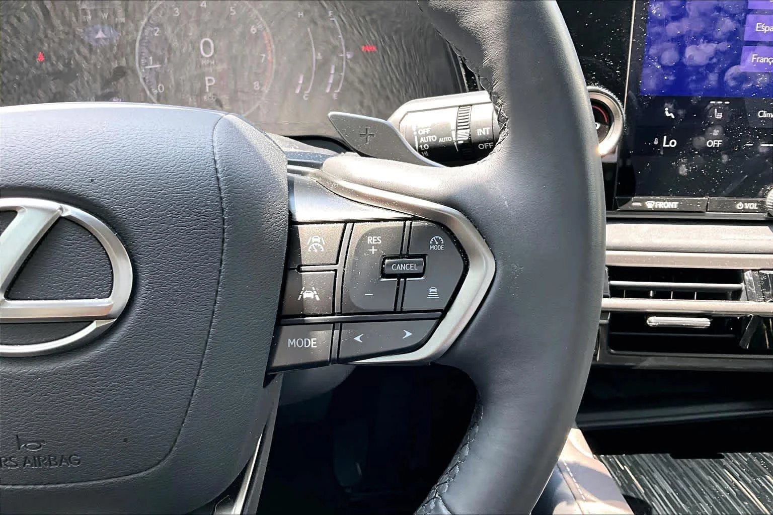 Used 2024 Iridium Lexus  image 23
