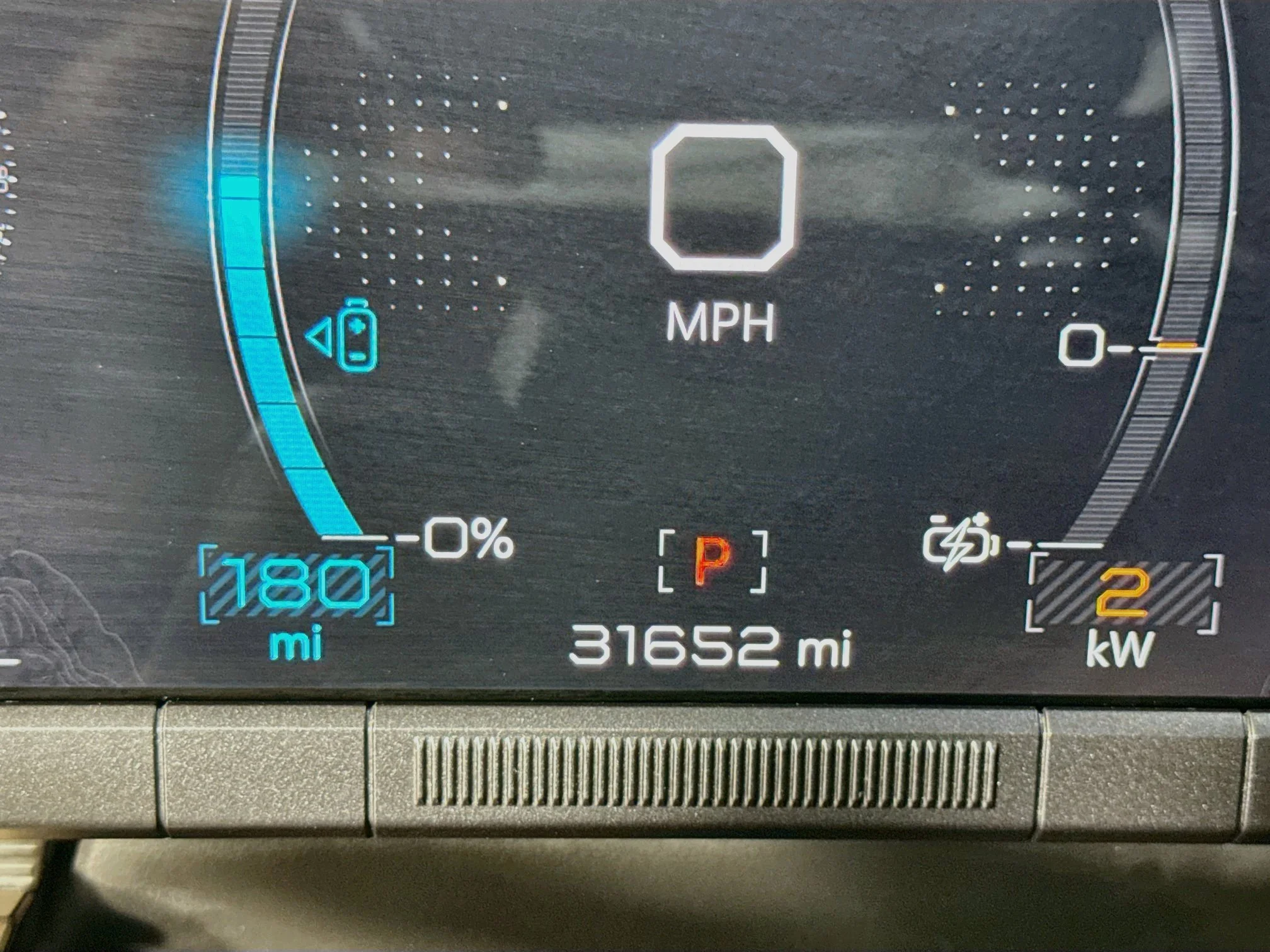 Used 2024 Interstellar White GMC 2X image 14