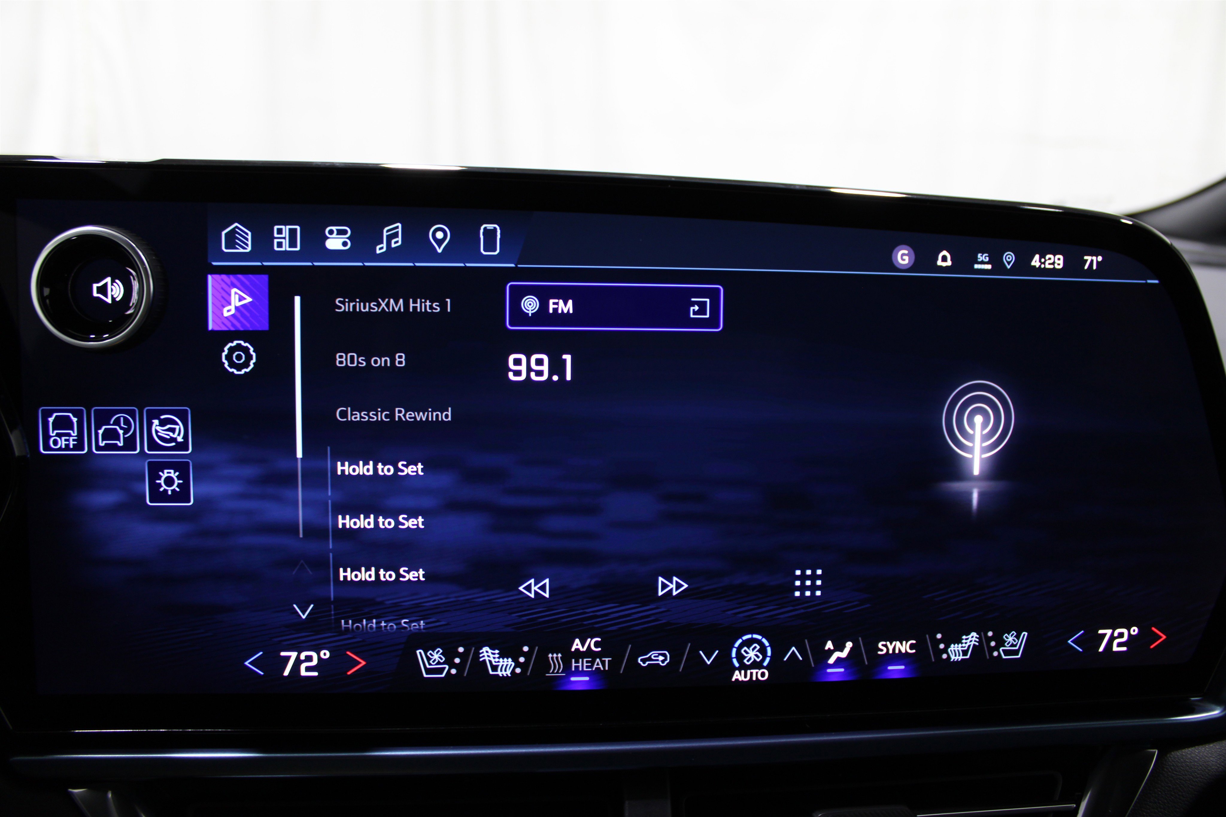 2026 Chevrolet Equinox EV LT photo 3