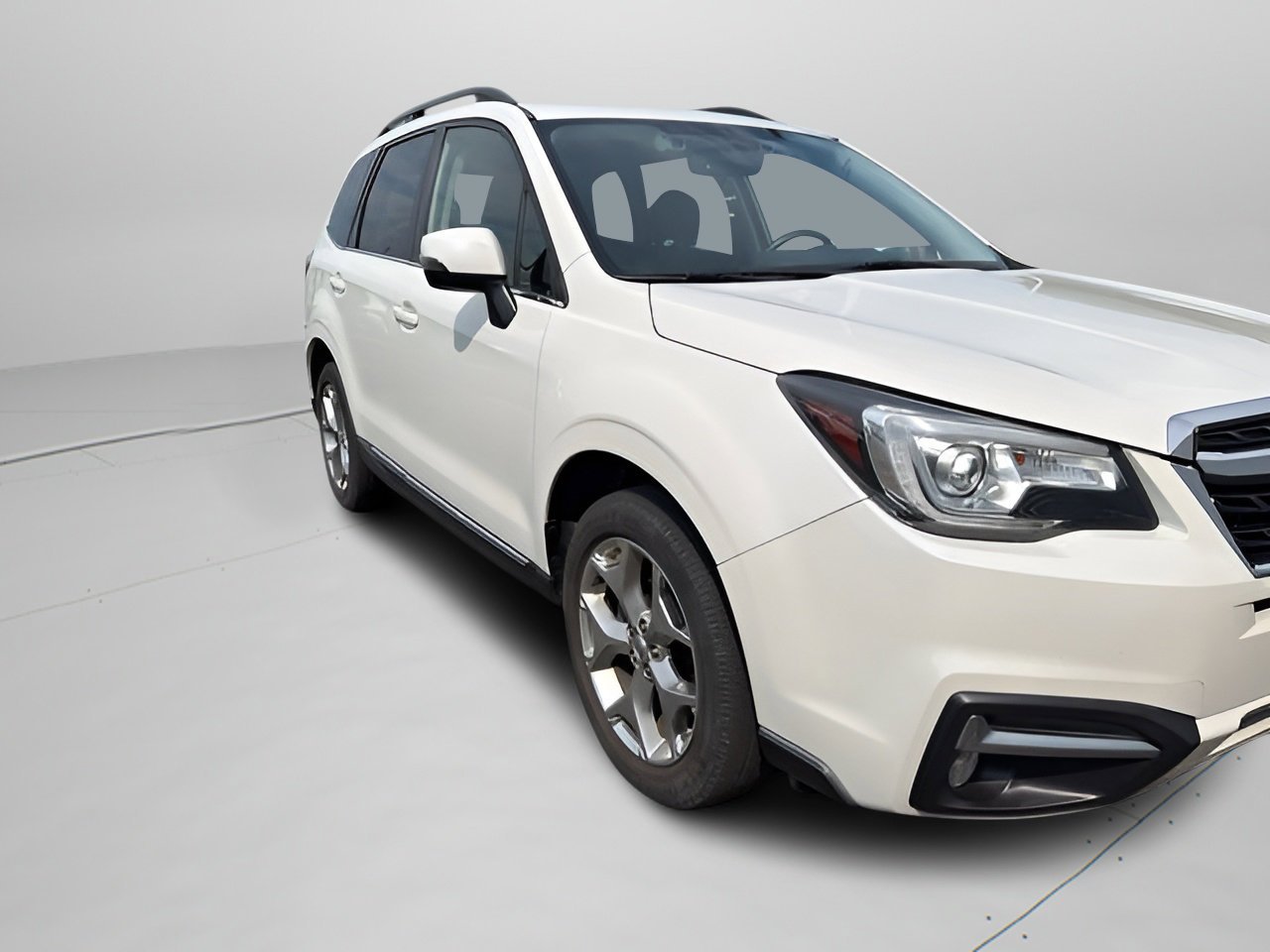 Used 2018 Crystal White Pearl Subaru Touring image 3
