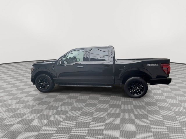 Used 2025 Agate Black Ford LARIAT image 40