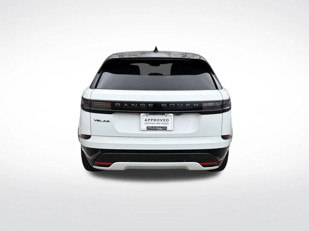 Certified Used 2026 White Land Rover Dynamic SE image 7
