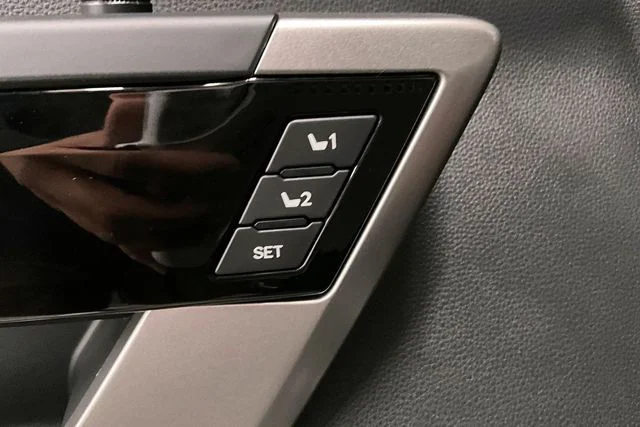 2026 Toyota Tundra Limited - Photo 38