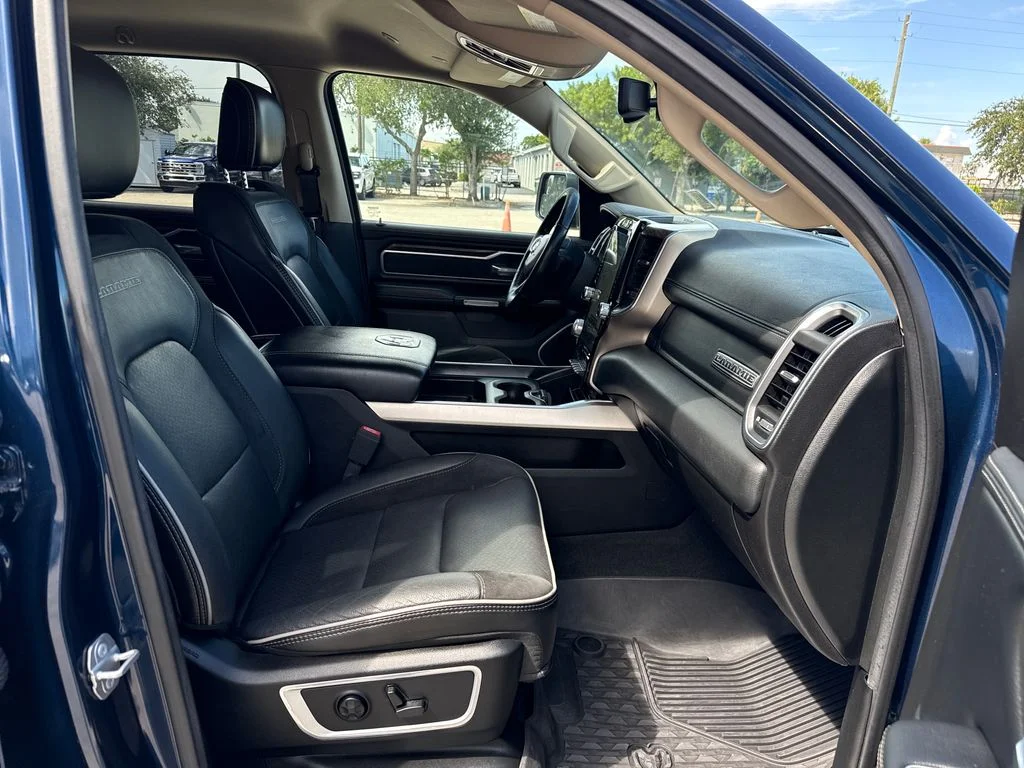 Certified Used 2020 Blue Ram Laramie image 24